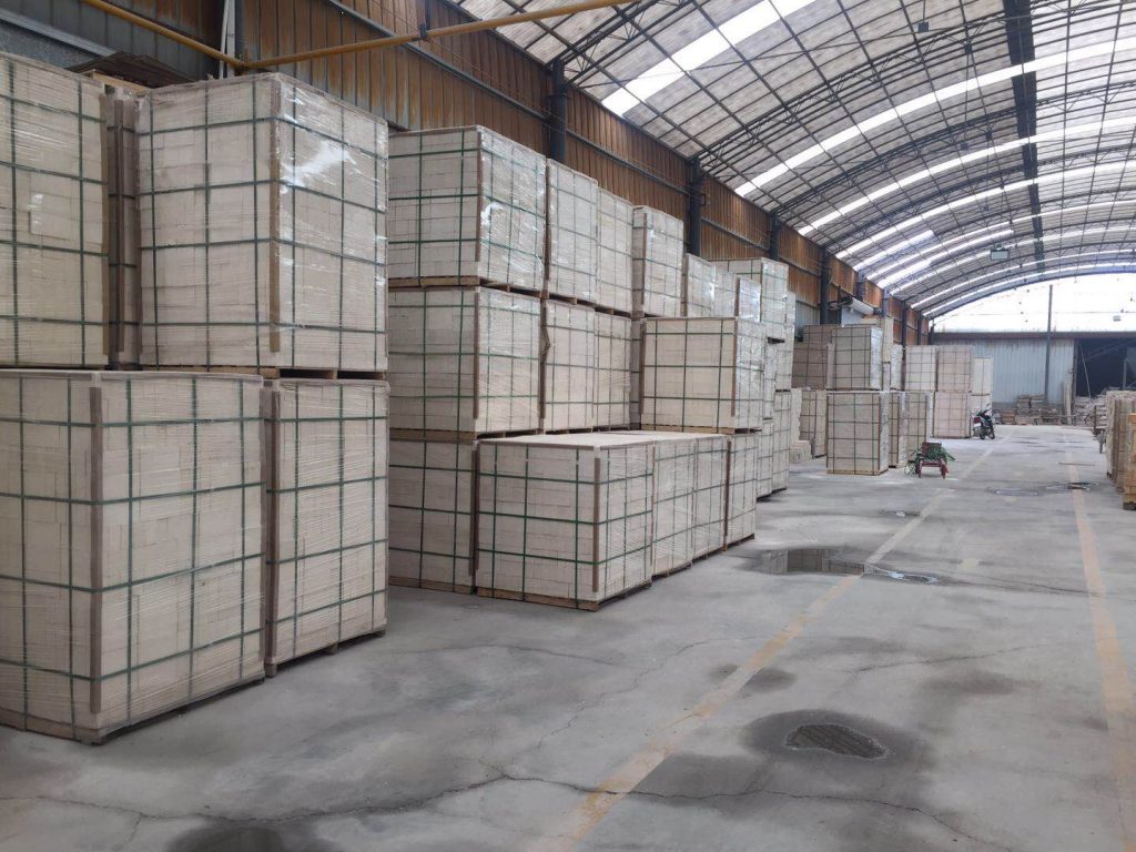 JM28輕質莫來石保溫磚T-3 JM28輕質莫來石保溫磚T-3價格