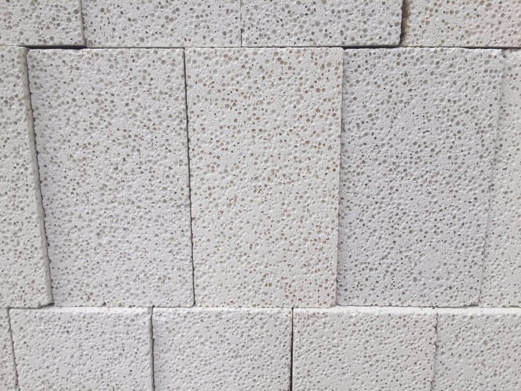 JM28輕質莫來石保溫磚T-3 gm28莫來石輕質保溫磚多少錢一噸